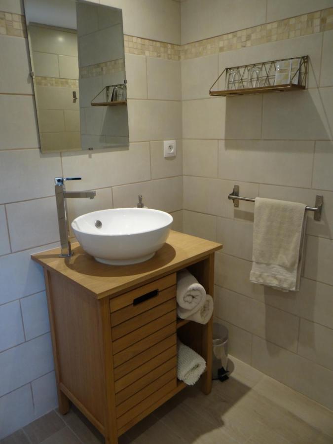 Bed and Breakfast Les Marguerites Champdolent Zewnętrze zdjęcie